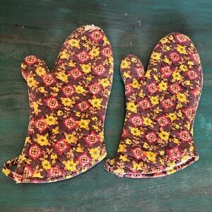 Set of 2 | VTG Retro | Oven Mits Gloves